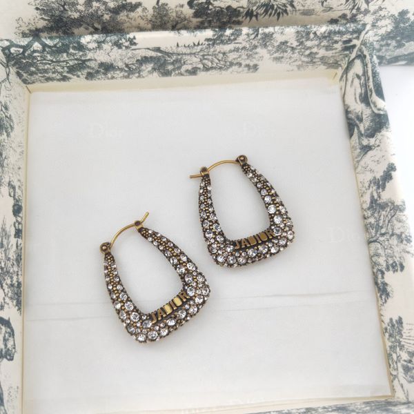 design jewelry star net red same full diamond horseshoe simple brass earrings female, Golden
design jewelry star net red same full diamond horseshoe simple brass earrings female, Golden