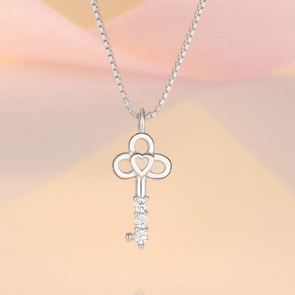chenqi s925 silver key necklace women's korean version simple fashion temperament diamond inlaid clavicle chain high sense net red, Black
chenqi s925 silver key necklace women's korean version simple fashion temperament diamond inlaid clavicle chain high sense net red, Black