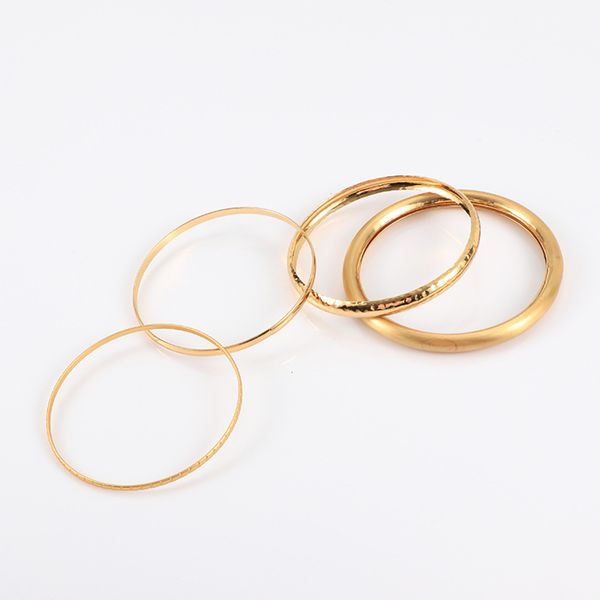 hand catenary metal wind bracelet, dumb gold plain ring, hand decoration, hip hop exaggerated circle bracelet, Golden;silver
hand catenary metal wind bracelet, dumb gold plain ring, hand decoration, hip hop exaggerated circle bracelet, Golden;silver