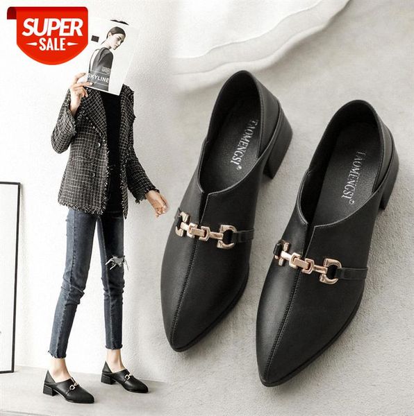 fashion single shoes women's wild horsebit buckle pointed small leather mid-heel professional european and beautiful women #ax0x
fashion single shoes women's wild horsebit buckle pointed small leather mid-heel professional european and beautiful women #ax0x