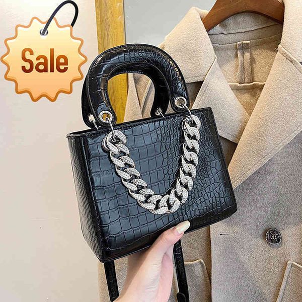 summer crocodile handbag 2021 new fashion chain bag women's bag single shoulder messenger princess bag 
summer crocodile handbag 2021 new fashion chain bag women's bag single shoulder messenger princess bag