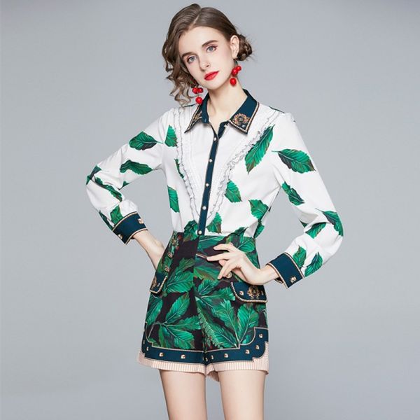 summer ladies 2 pieces setturn down collar long sleeve ruffles blouse shirts + hight waist tree leaf flower print short pants su 210514, White
summer ladies 2 pieces setturn down collar long sleeve ruffles blouse shirts + hight waist tree leaf flower print short pants su 210514, White