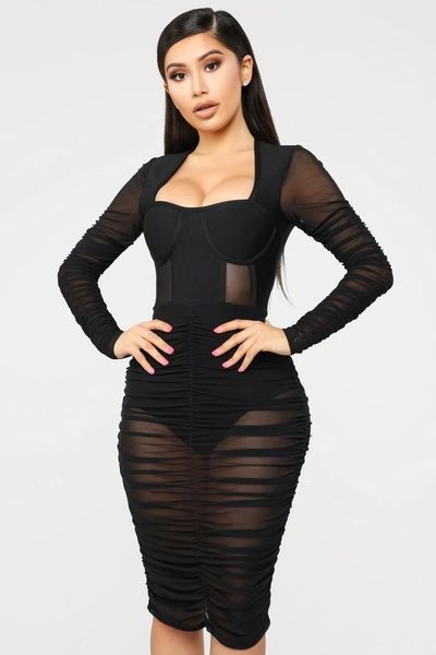 casual dresses 2021 women transparent lace mesh black bandage dress ladies trendy designer celebrity chic party vestido, Black;gray
casual dresses 2021 women transparent lace mesh black bandage dress ladies trendy designer celebrity chic party vestido, Black;gray