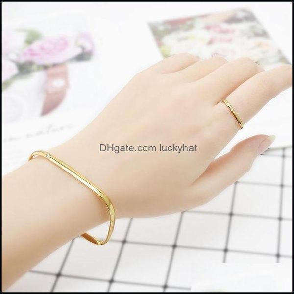 jewelrydelicate square metal bling rhinestones bracelets for women girls party gifts charms bracelet simple jewellery link chain drop deliv, Black
jewelrydelicate square metal bling rhinestones bracelets for women girls party gifts charms bracelet simple jewellery link chain drop deliv, Black