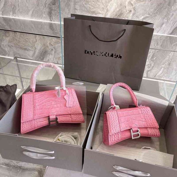 bags designer handbags female 2022 fashion crocodile hourglass b leather diagonal one shoulder handbalencaigass
bags designer handbags female 2022 fashion crocodile hourglass b leather diagonal one shoulder handbalencaigass