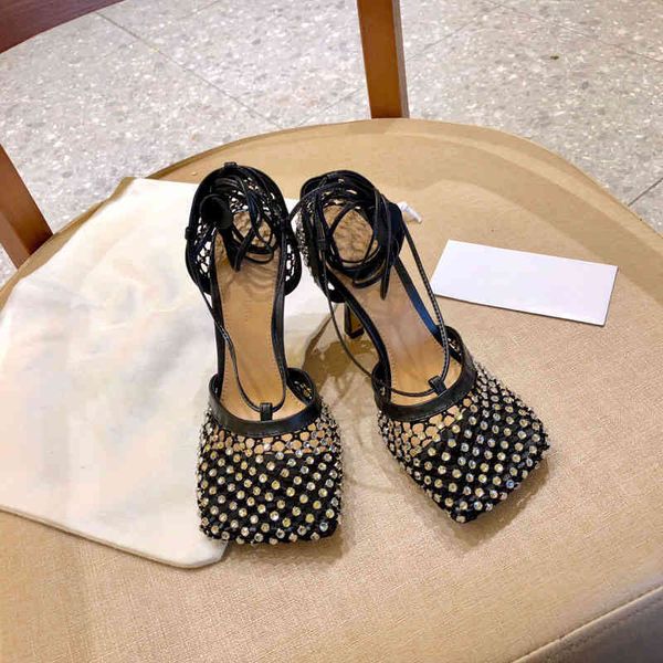 and winter autumn ladies outdoor party casual sandals luxury classic fashion sequined lace high heels size 35-41, Black
and winter autumn ladies outdoor party casual sandals luxury classic fashion sequined lace high heels size 35-41, Black