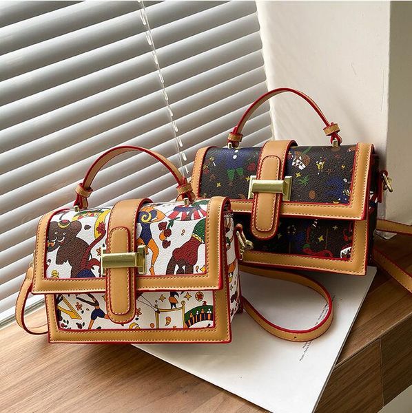 factory wholesale women handbag sweet funny printed small square bag summer contrast fashion messenger bags flip leather cute shoulder handb, Black;red
factory wholesale women handbag sweet funny printed small square bag summer contrast fashion messenger bags flip leather cute shoulder handb, Black;red