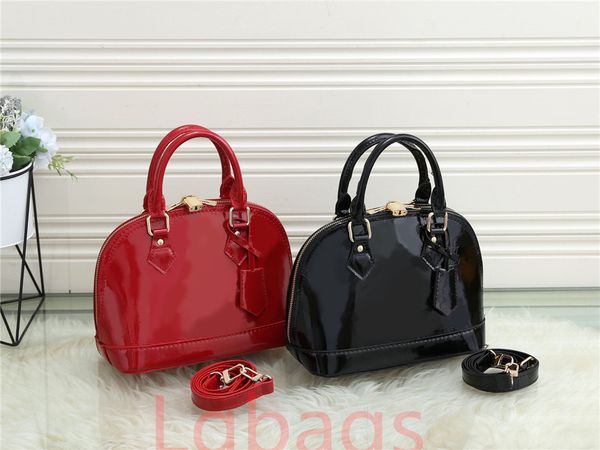 bb fashion women shoulder bags chain messenger bag leather handbags shell patent leather purse ladies cosmetic crossbody tote bags
bb fashion women shoulder bags chain messenger bag leather handbags shell patent leather purse ladies cosmetic crossbody tote bags