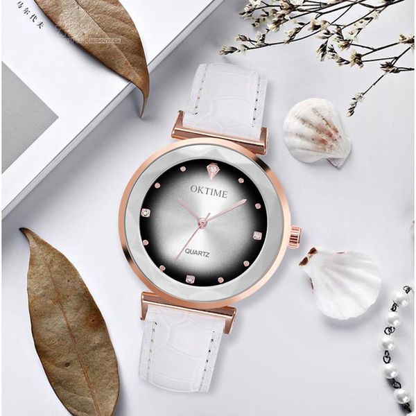 women watch round dial quartz with alloy/pu leather strap business for girls d88 wristwatches, Slivery;brown
women watch round dial quartz with alloy/pu leather strap business for girls d88 wristwatches, Slivery;brown
