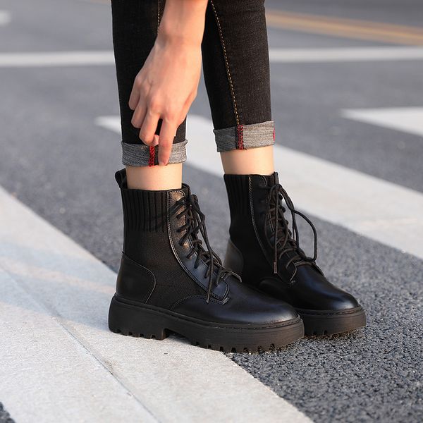Elastic stocking boots autumn winter Martin boots women 2020 new boots children British style thick-soled short, Black singel
Elastic stocking boots autumn winter Martin boots women 2020 new boots children British style thick-soled short, Black singel