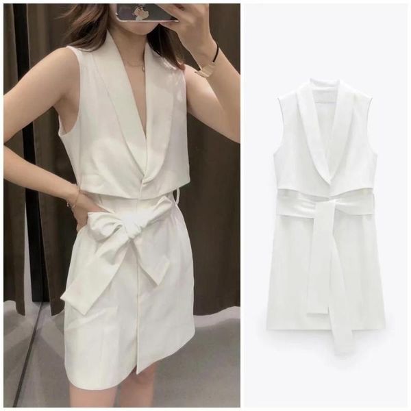 casual dresses klacwaya women 2021 fashion solid sashes tank ladies sleeveless v-nek knee-length dress chic female club style, Black;gray
casual dresses klacwaya women 2021 fashion solid sashes tank ladies sleeveless v-nek knee-length dress chic female club style, Black;gray
