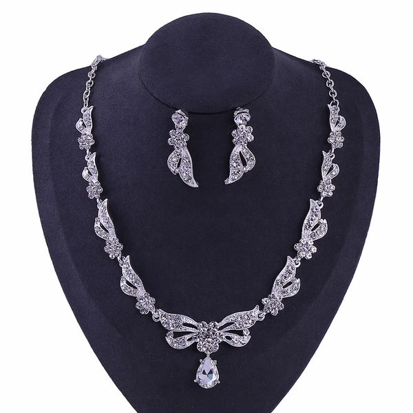 c1001 korean two piece bridal alloy diamond jewelry bridal necklace earring set, Silver
c1001 korean two piece bridal alloy diamond jewelry bridal necklace earring set, Silver