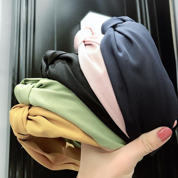 hair accessories solid color fabric headband for women cross-knotted band simple wide-brimmed hoop all-inclusive girl bezel headwar
hair accessories solid color fabric headband for women cross-knotted band simple wide-brimmed hoop all-inclusive girl bezel headwar