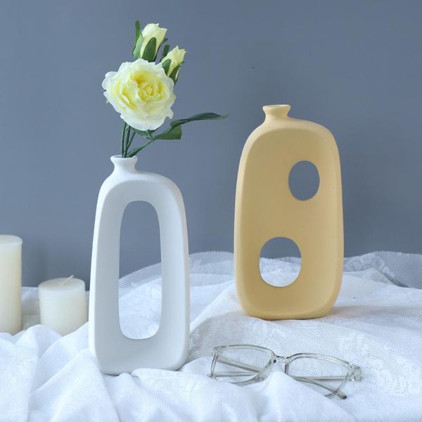 vases special-shaped hollow ceramic vase dried flower arrangement container abstract irregular home decoration accessories
vases special-shaped hollow ceramic vase dried flower arrangement container abstract irregular home decoration accessories