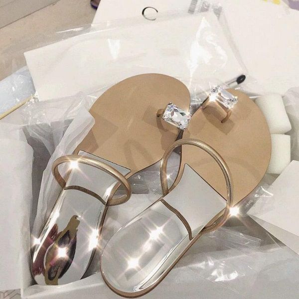 slippers 2021summer ladies pinch flashing sandals fashion all-match rhinestone flip flops silver butterfly slope heel, Black
slippers 2021summer ladies pinch flashing sandals fashion all-match rhinestone flip flops silver butterfly slope heel, Black