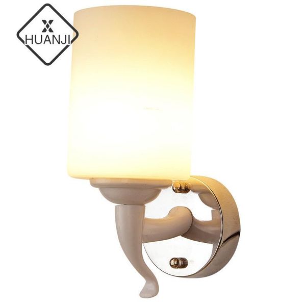 wall lamp huanji 2021 european and american modern fashion bedside bedroom study simple warm aisle
wall lamp huanji 2021 european and american modern fashion bedside bedroom study simple warm aisle