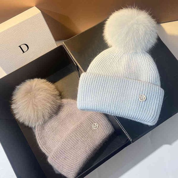 french wool hat with file mouth women's autumn winter -mark knitted fox ball warm and versatile, Blue;gray
french wool hat with file mouth women's autumn winter -mark knitted fox ball warm and versatile, Blue;gray