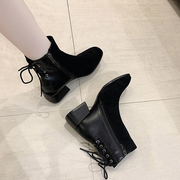 boots platform in the fall and winter of 2021 female large base pure color euramerican style mujer zapatos, Black
boots platform in the fall and winter of 2021 female large base pure color euramerican style mujer zapatos, Black
