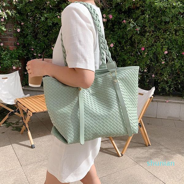 evening bags lingge large capacity pu soft leather shopping bag handbags 2021 korean fashion braided rope one-shoulder 2021 tote
evening bags lingge large capacity pu soft leather shopping bag handbags 2021 korean fashion braided rope one-shoulder 2021 tote