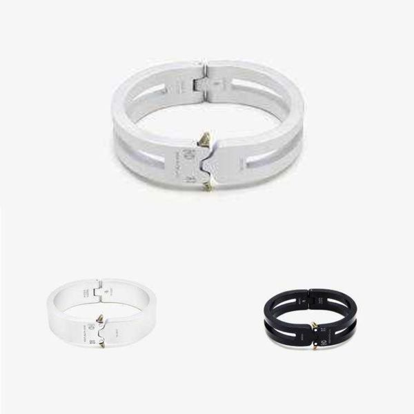 alyx bracelet ttitanium alloy version track men women alyx cuff bracelet 1017 alyx 9sm 19-0007 q0809, Golden;silver
alyx bracelet ttitanium alloy version track men women alyx cuff bracelet 1017 alyx 9sm 19-0007 q0809, Golden;silver