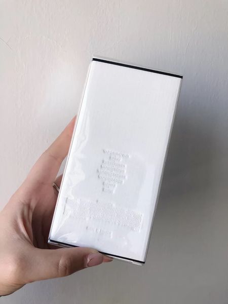 premierlash brand woman perfume 125ml paris lady parfum long lasting time good smell fragrance girl cologne spray fast ship
premierlash brand woman perfume 125ml paris lady parfum long lasting time good smell fragrance girl cologne spray fast ship