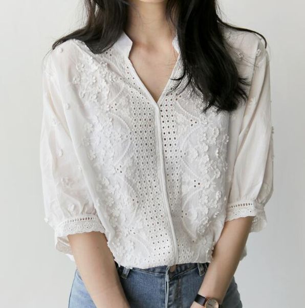 women's blouses & shirts women floral embroidery blouse blusas femme loose plus size clothing, White
women's blouses & shirts women floral embroidery blouse blusas femme loose plus size clothing, White