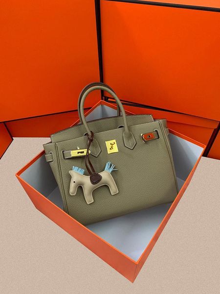 her meser platinum package totes cowhide leather brand original women hand bags 2021 imitation the large capacity tote classic fashion luxur
her meser platinum package totes cowhide leather brand original women hand bags 2021 imitation the large capacity tote classic fashion luxur