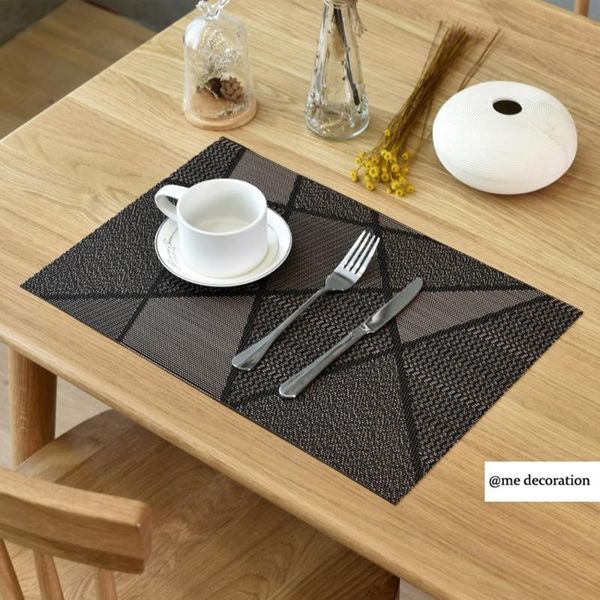 table runner 45*30cm pvc heat insulation non-slip placemat use on both sides dining bowl dish cup pad mat waterproof
table runner 45*30cm pvc heat insulation non-slip placemat use on both sides dining bowl dish cup pad mat waterproof
