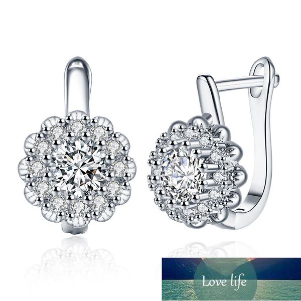 zircon stud earrings exquisite full zircon flower earrings for women gold silver color earing fashion jewelry gift  factory price expert des, Golden;silver
zircon stud earrings exquisite full zircon flower earrings for women gold silver color earing fashion jewelry gift  factory price expert des, Golden;silver