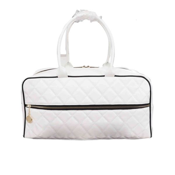 new bag 2021 leather women's d home bag single shoulder messenger portable zipper travel bag
new bag 2021 leather women's d home bag single shoulder messenger portable zipper travel bag