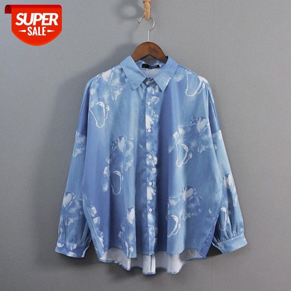 sky color oil painting style shirt for men and women loose niche design jacket hong kong romantic #y73j, White;black
sky color oil painting style shirt for men and women loose niche design jacket hong kong romantic #y73j, White;black