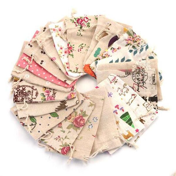 christmas decorations 50pcs/set gift bag cloth pouch cartoon flower pattern drawstring wedding candy package small storage container
christmas decorations 50pcs/set gift bag cloth pouch cartoon flower pattern drawstring wedding candy package small storage container