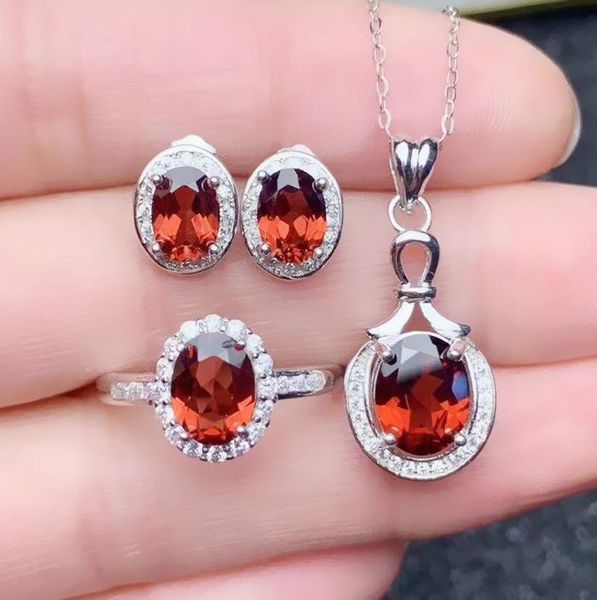 per jewelry natural real red garnet set 1pc ring pendant 1pair stud earring 925 sterling silver s205115 bracelet, earrings & necklace, Black
per jewelry natural real red garnet set 1pc ring pendant 1pair stud earring 925 sterling silver s205115 bracelet, earrings & necklace, Black