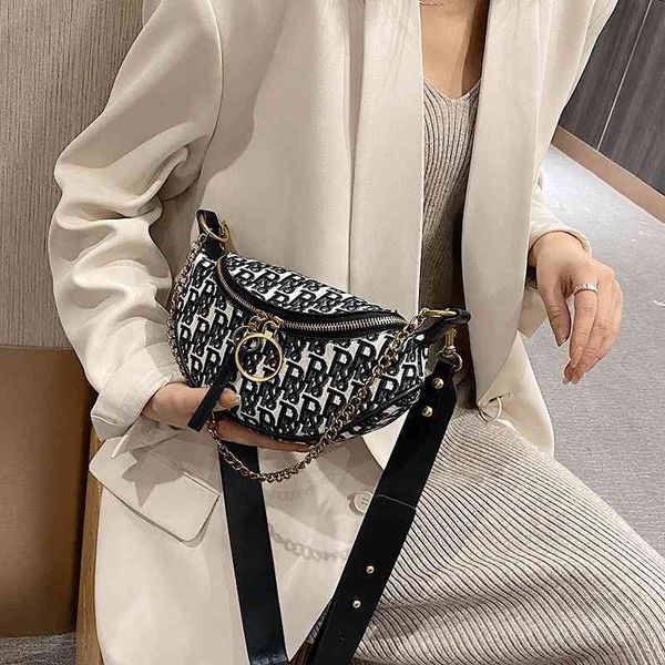 2022 designer s breast women's new fashion single shoulder net red printing diagonal small design personalized waist chest bag
2022 designer s breast women's new fashion single shoulder net red printing diagonal small design personalized waist chest bag