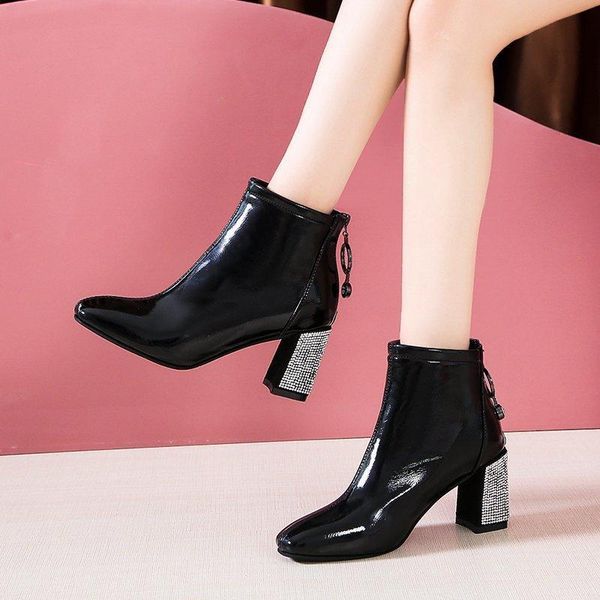 boots waterproof thick heel 2021 winter women fashion retro and ankle ladies square head plus cotton temperament, Black
boots waterproof thick heel 2021 winter women fashion retro and ankle ladies square head plus cotton temperament, Black