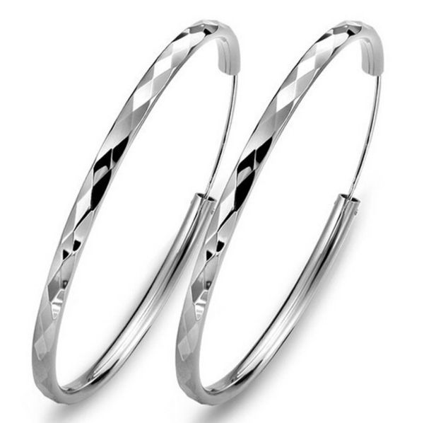 fashion korean silver hoops diamond car flower exaggerated large circle earrings in europe and america, Golden;silver
fashion korean silver hoops diamond car flower exaggerated large circle earrings in europe and america, Golden;silver