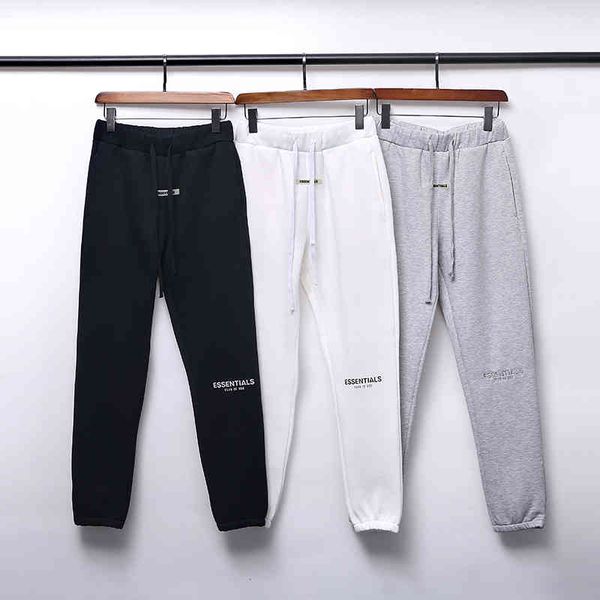 19fw mens designer pants high street pants joggers for men reflective sweatpants casual mens hip hop streetwear asian size, Black;white
19fw mens designer pants high street pants joggers for men reflective sweatpants casual mens hip hop streetwear asian size, Black;white