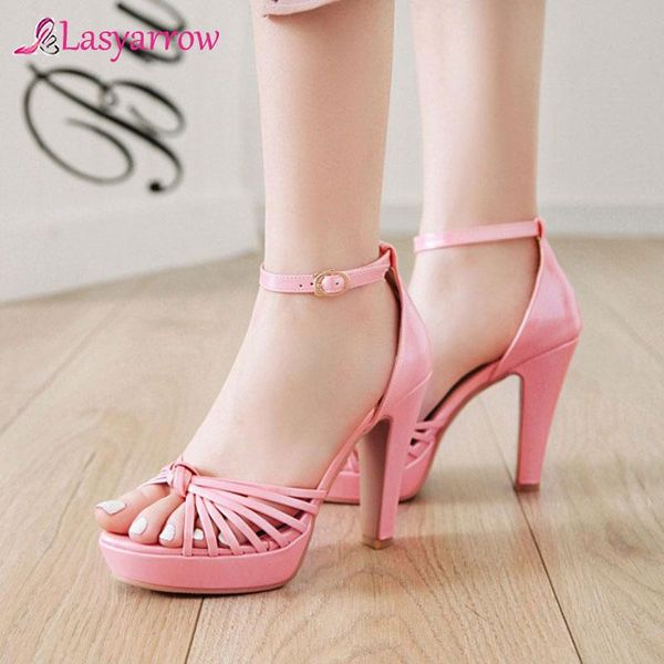 lasyarrow 2021 women sandals peep toe high heels platform shoes buckle summer pink silver party prom woman j823, Black
lasyarrow 2021 women sandals peep toe high heels platform shoes buckle summer pink silver party prom woman j823, Black