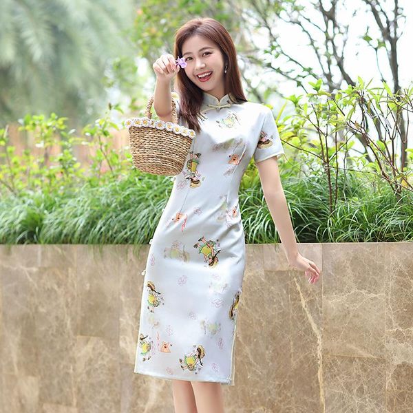 ethnic clothing autumn cute girl printed satin short sleeve cheongsam elegant traditional chinese women mandarin collar qipao, Red
ethnic clothing autumn cute girl printed satin short sleeve cheongsam elegant traditional chinese women mandarin collar qipao, Red