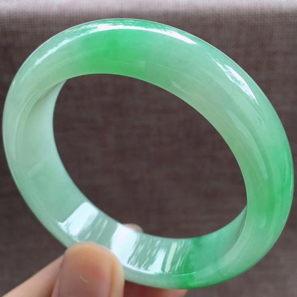 other bracelets natural burmese jadeite 54mm-62mm green jade bracelet elegant princess send mom to girlfriend, Golden;silver
other bracelets natural burmese jadeite 54mm-62mm green jade bracelet elegant princess send mom to girlfriend, Golden;silver