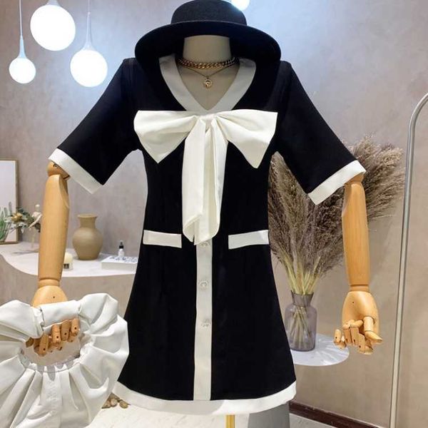 summer dresses women vintage big bow hit color high waist single breasted casual slim mini 210526, Black;gray
summer dresses women vintage big bow hit color high waist single breasted casual slim mini 210526, Black;gray