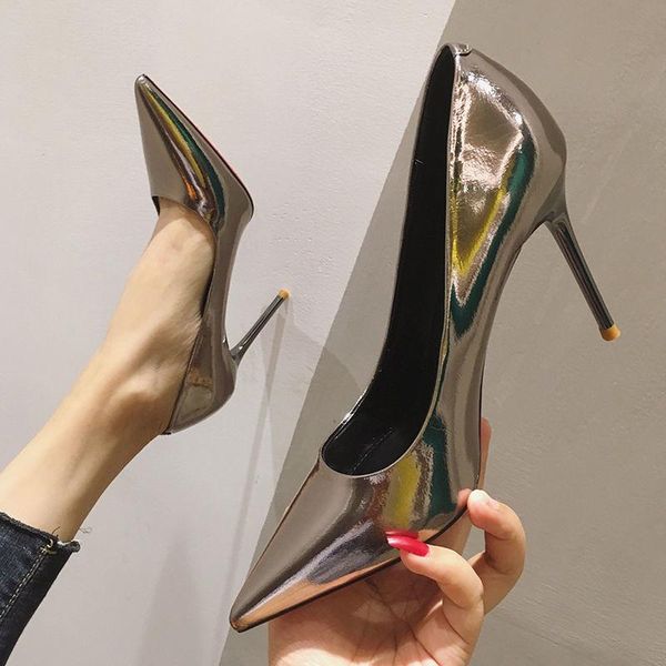 shoes woman 2021 luxury designer women patent leather high heel thin heeled autumn silver shallow mouth pointed dress, Black
shoes woman 2021 luxury designer women patent leather high heel thin heeled autumn silver shallow mouth pointed dress, Black