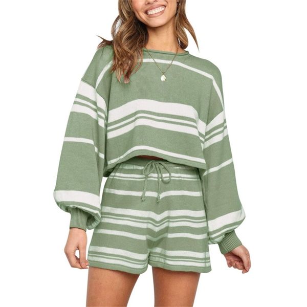autumn women two piece set shorts winter leisure knitted sweater suit female contrast sweat suit women's 210517, White
autumn women two piece set shorts winter leisure knitted sweater suit female contrast sweat suit women's 210517, White