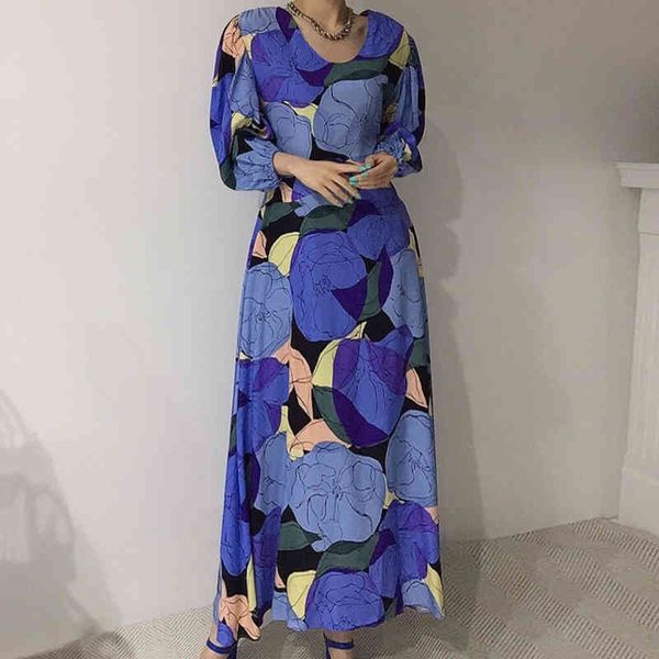 korean chic temperament elegant round neck contrast pattern high waist long puff sleeve dress loose robe blue summer 210510, Black;gray
korean chic temperament elegant round neck contrast pattern high waist long puff sleeve dress loose robe blue summer 210510, Black;gray