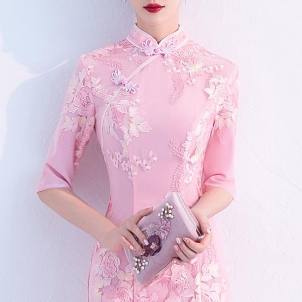 ethnic clothing spring pink cheongsam floral lace embroidery dress women's daily fashion improved chinese style half-sleeve, Red
ethnic clothing spring pink cheongsam floral lace embroidery dress women's daily fashion improved chinese style half-sleeve, Red