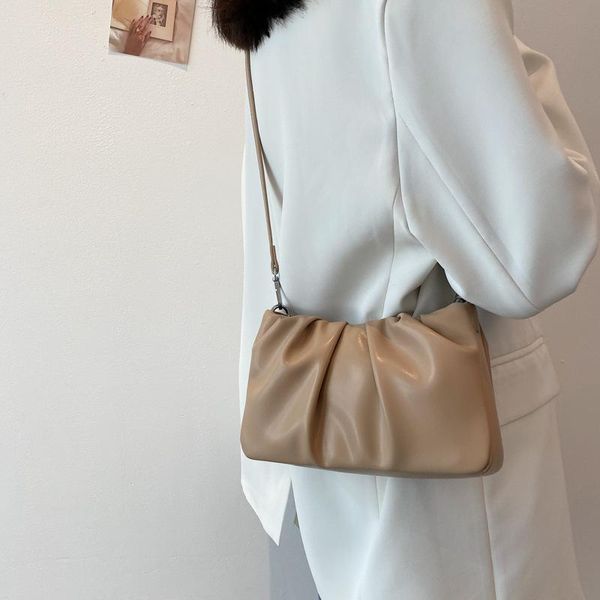 evening bags folded bag, small lady 2021 high-quality korean style foreign pearl chain fashion one-shoulder underarm bag
evening bags folded bag, small lady 2021 high-quality korean style foreign pearl chain fashion one-shoulder underarm bag