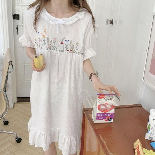 women's sleepwear qweek cotton korean style nightdress women floral embroidery nightie white dress summer 2021 nightwear sweet nightgow, Black;red
women's sleepwear qweek cotton korean style nightdress women floral embroidery nightie white dress summer 2021 nightwear sweet nightgow, Black;red