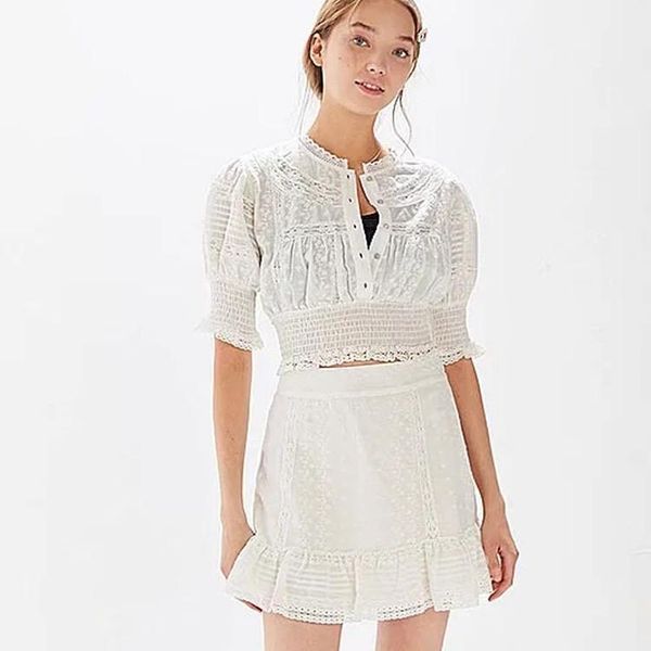summer women's embroidered bubble sleeve shirt stitching lace short blouse women white corset clothes blouses & shirts
summer women's embroidered bubble sleeve shirt stitching lace short blouse women white corset clothes blouses & shirts