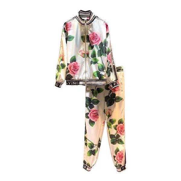 women's two piece pants 2021 spring rose print thin long-sleeved sweater elastic waist nine-point sports suit, White
women's two piece pants 2021 spring rose print thin long-sleeved sweater elastic waist nine-point sports suit, White