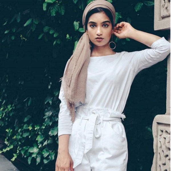 ethnic clothing muslim hijab women solid color islamic scarf head wraps fashion turbans shawls headscarf africa headband crinkle hijabs scar, Red
ethnic clothing muslim hijab women solid color islamic scarf head wraps fashion turbans shawls headscarf africa headband crinkle hijabs scar, Red